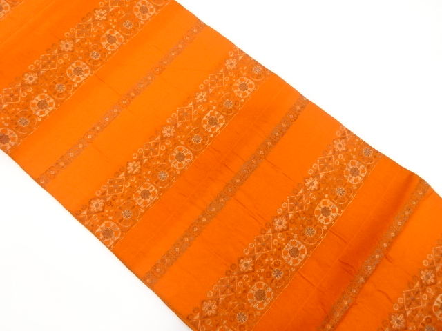 横段に花模様織出し全通袋帯